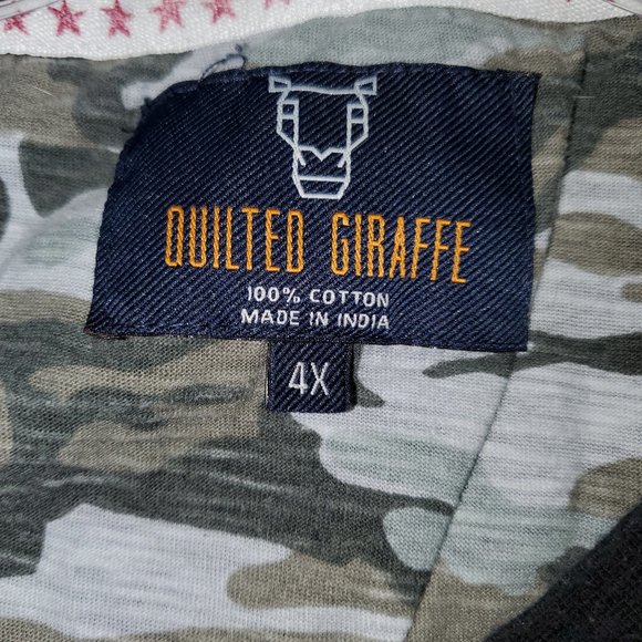 Quilted Giraffe V Neck Black Graphic Tee 4XL S/S - Picture 2 of 2